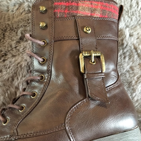 Boots - Picture 6 of 8